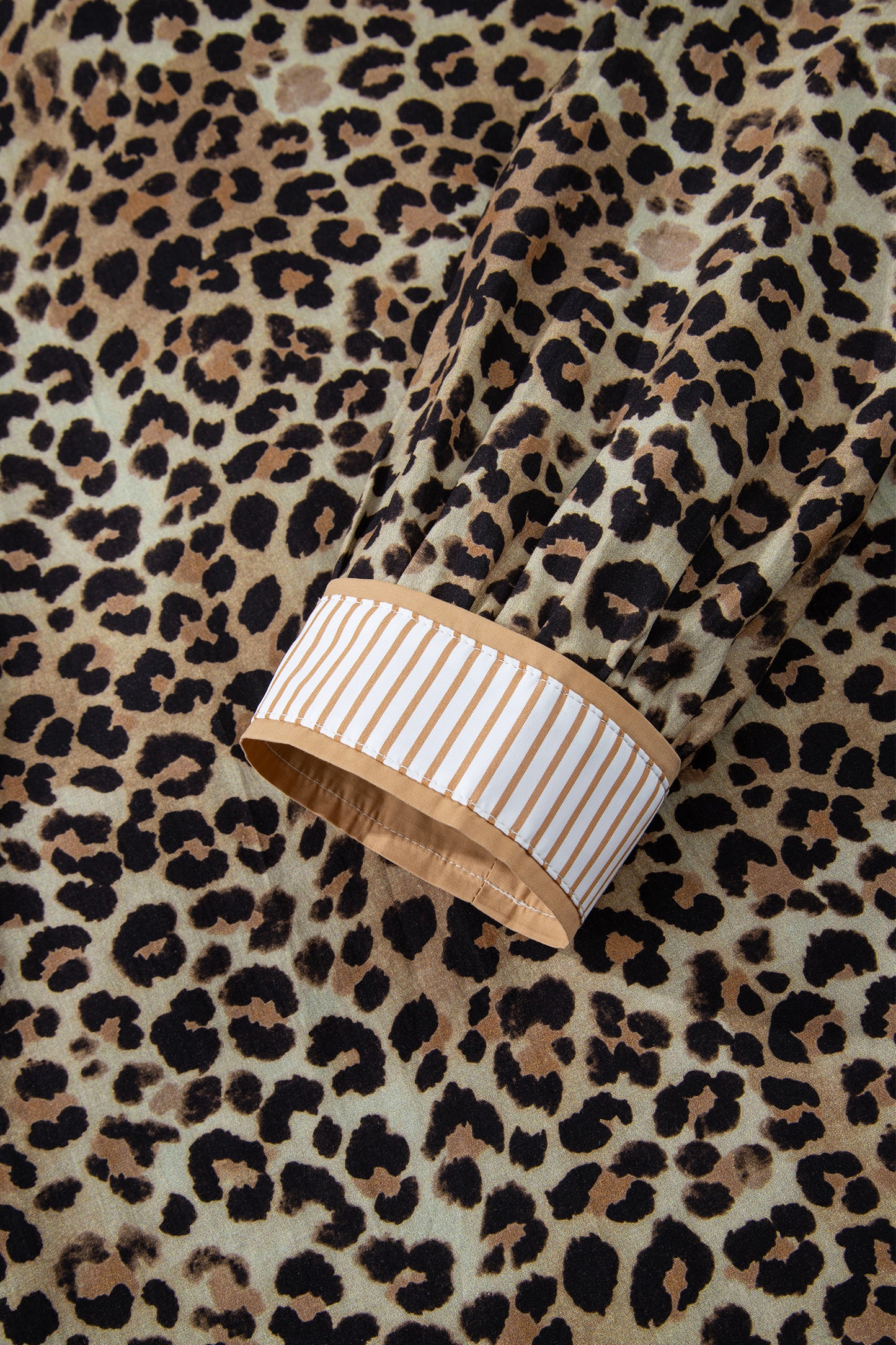 Leopard Contrast Stripe Buttoned V-Neck Shirt