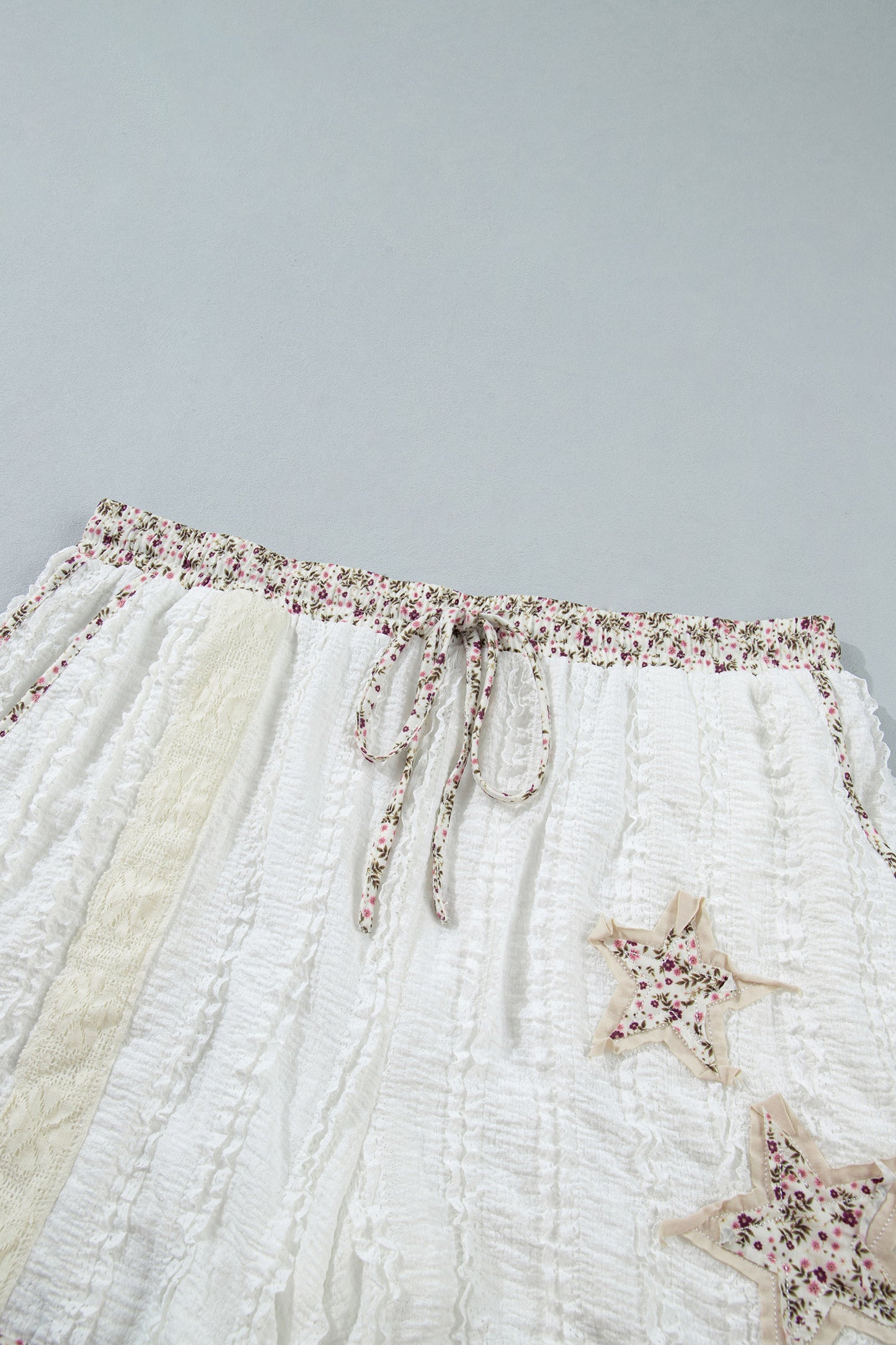 Floral Textured Lace Star Patch Drawstring Shorts