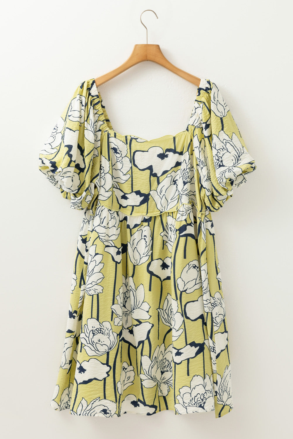 Plus Size Floral Puff Sleeve Dress