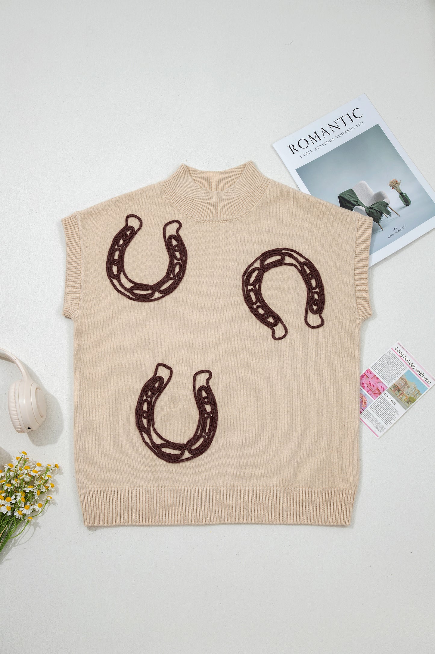 Western Corded Horseshoe Mock Neck Short Sleeve Sweater