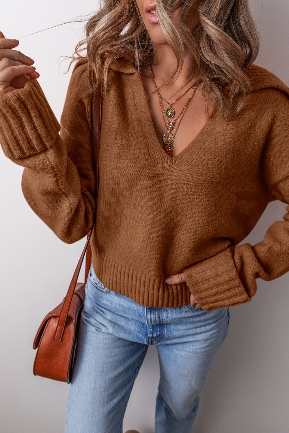 Solid Collared V-Neck Ribbed Edge Sweater