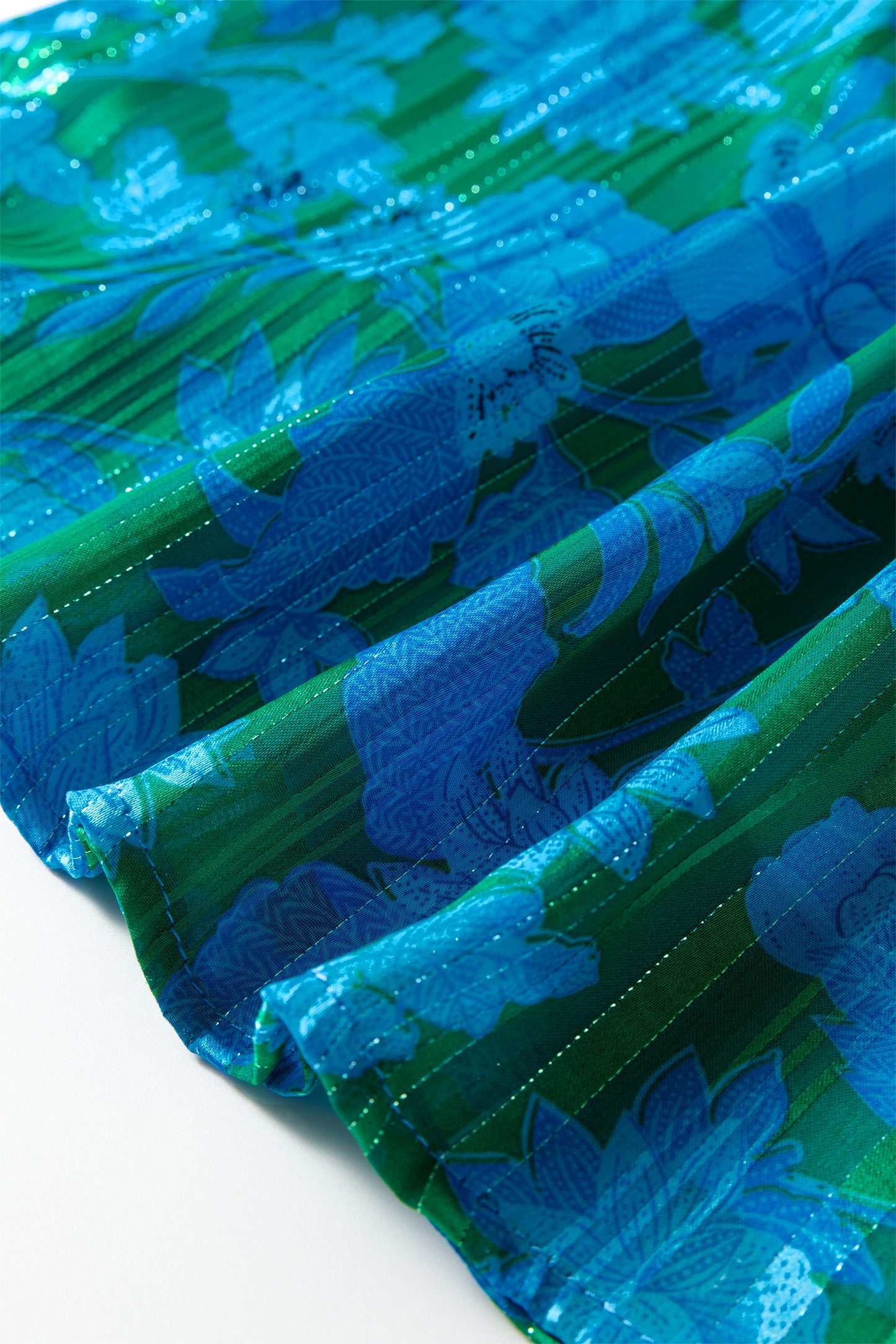 Floral Ruffle Sleeve Keyhole Back Blouse