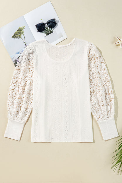 Plus Size Floral Lace Lantern Sleeve Blouse