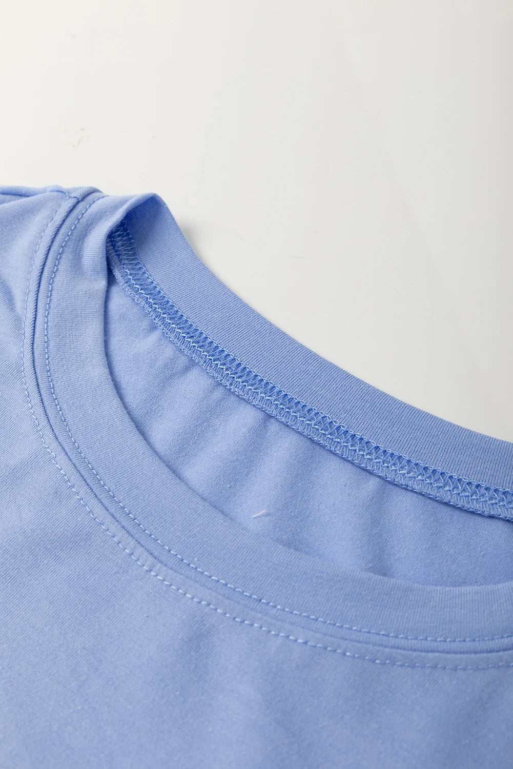 Floral Patch Exposed Stitching Crew Neck Tee