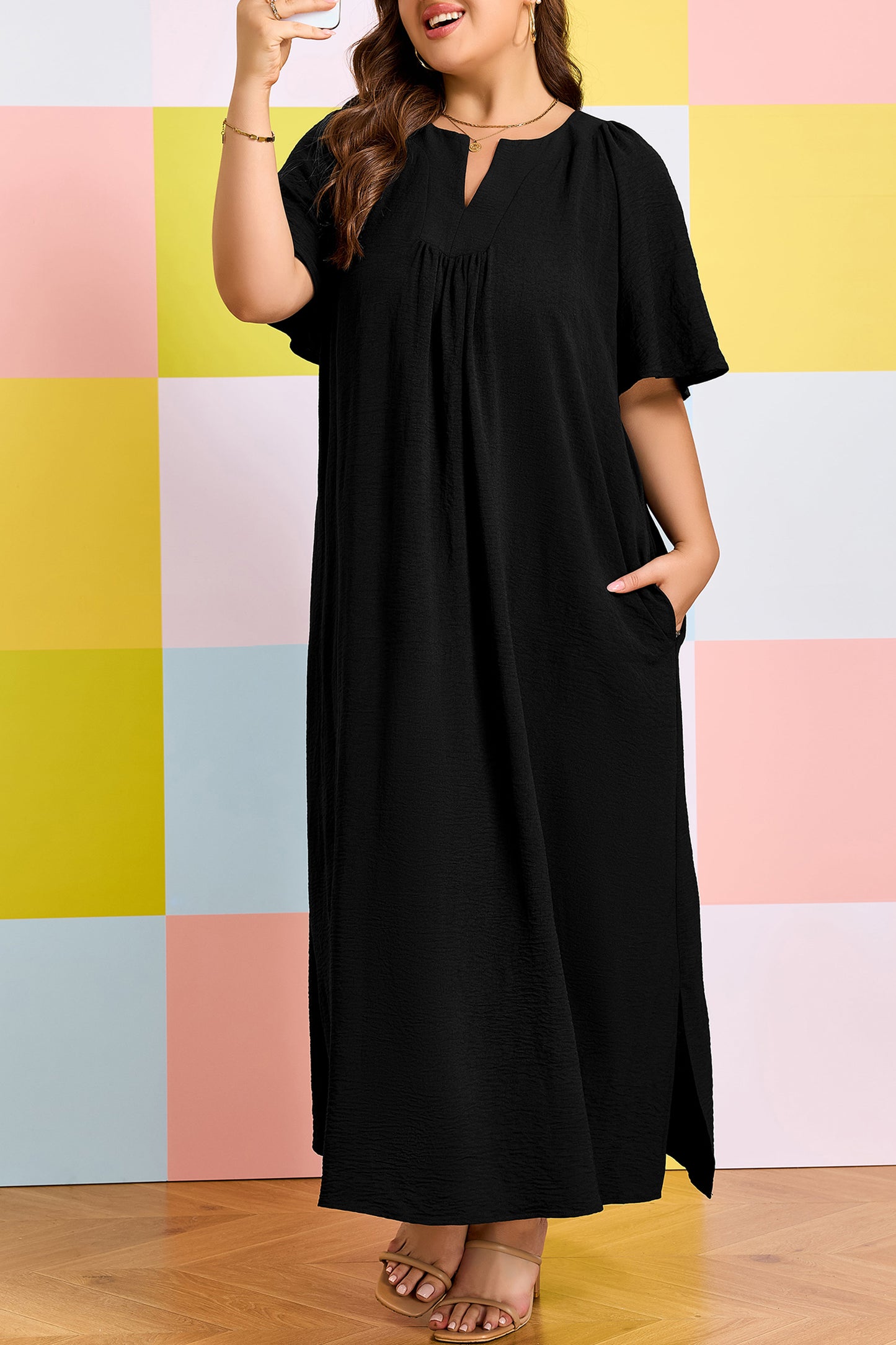 Plus Size Solid Notched Neck Short Sleeve Dress