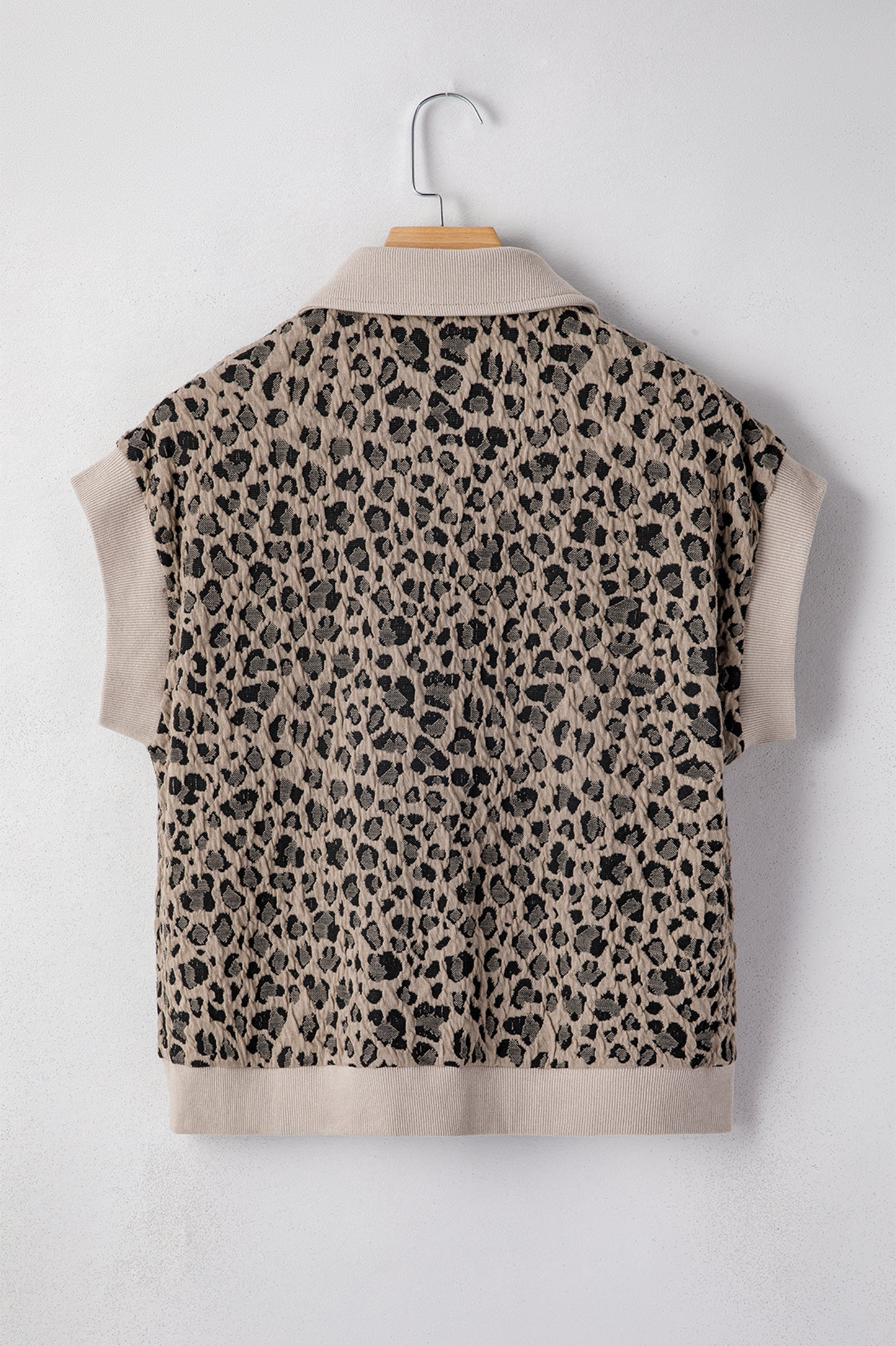 Leopard Zip-Up Collared Cap Sleeve Top