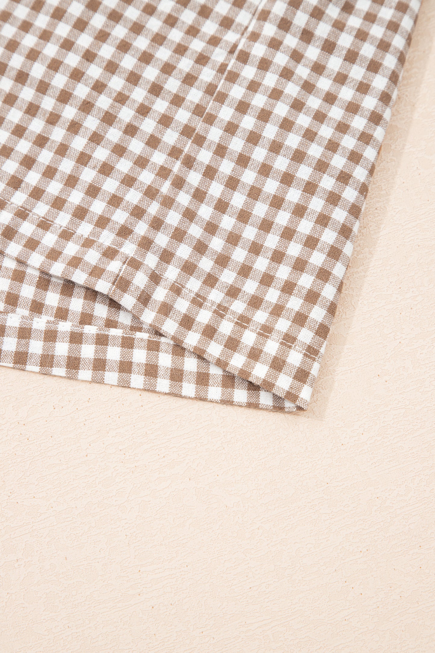 Plus Size Gingham Plaid Ruffle Contrast Trim Shorts