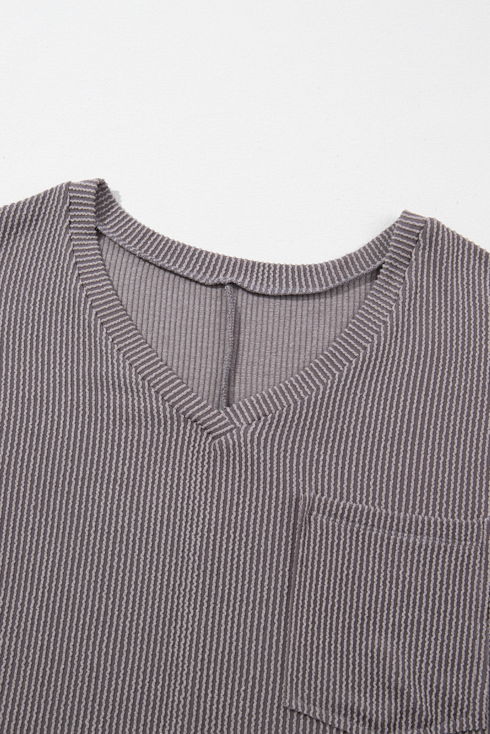 Plus Size Solid Corded Knit V-Neck T-Shirt