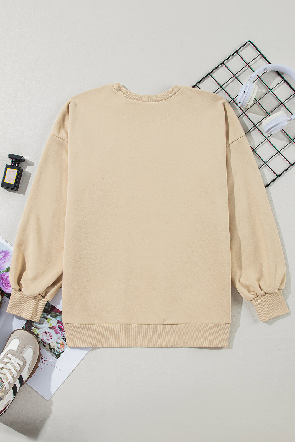 Solid Ribbed Trim Pullover Sweatshirt