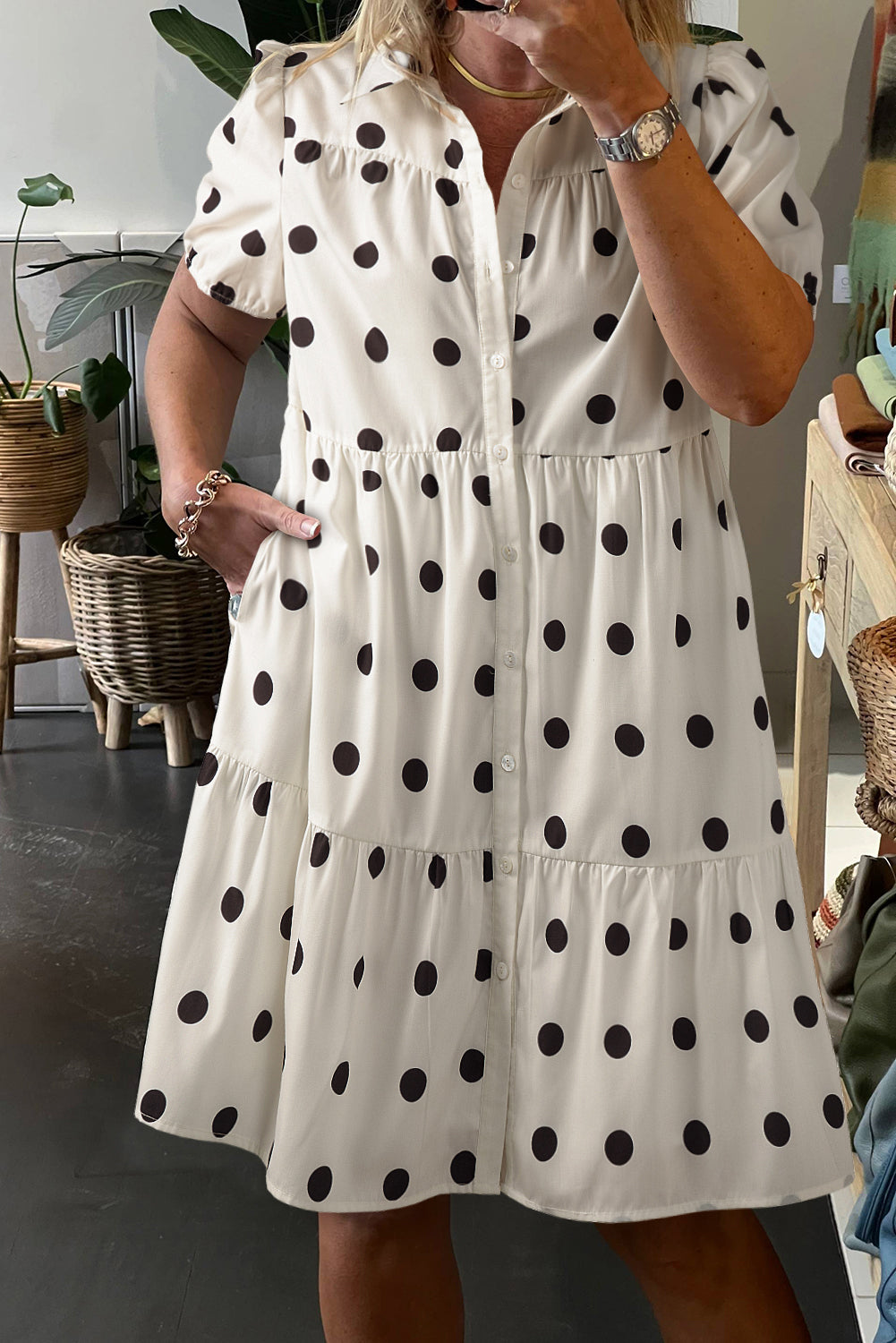 Polka Dot Buttoned Short Sleeve Dress