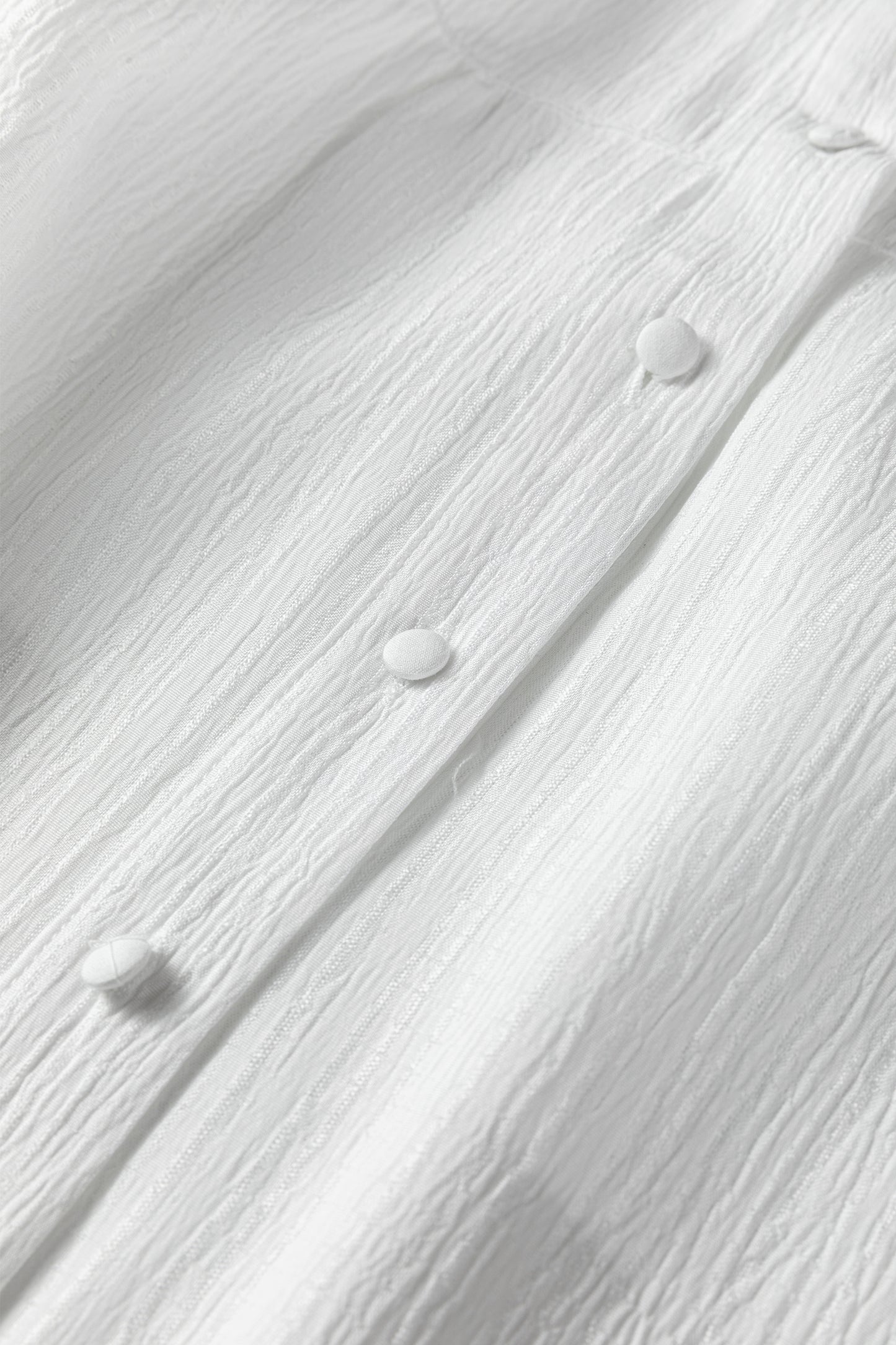 Solid Crinkled Lantern Sleeve Buttoned Shirt