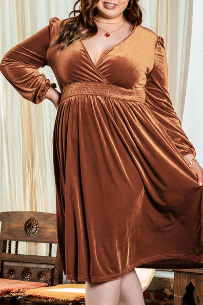 Plus Size Puff Sleeve V-Neck Midi Dress