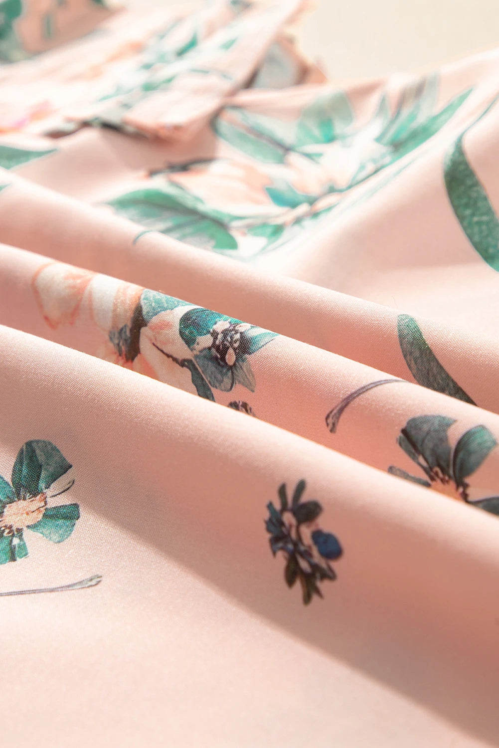 Floral Frilled V-Neck Pleated Sleeve Blouse