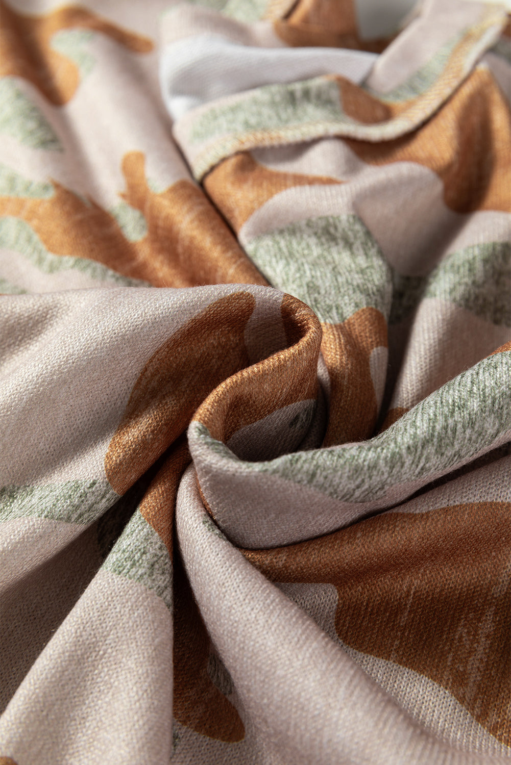 Camo Reverse Seam Drop Shoulder Sweatshirt