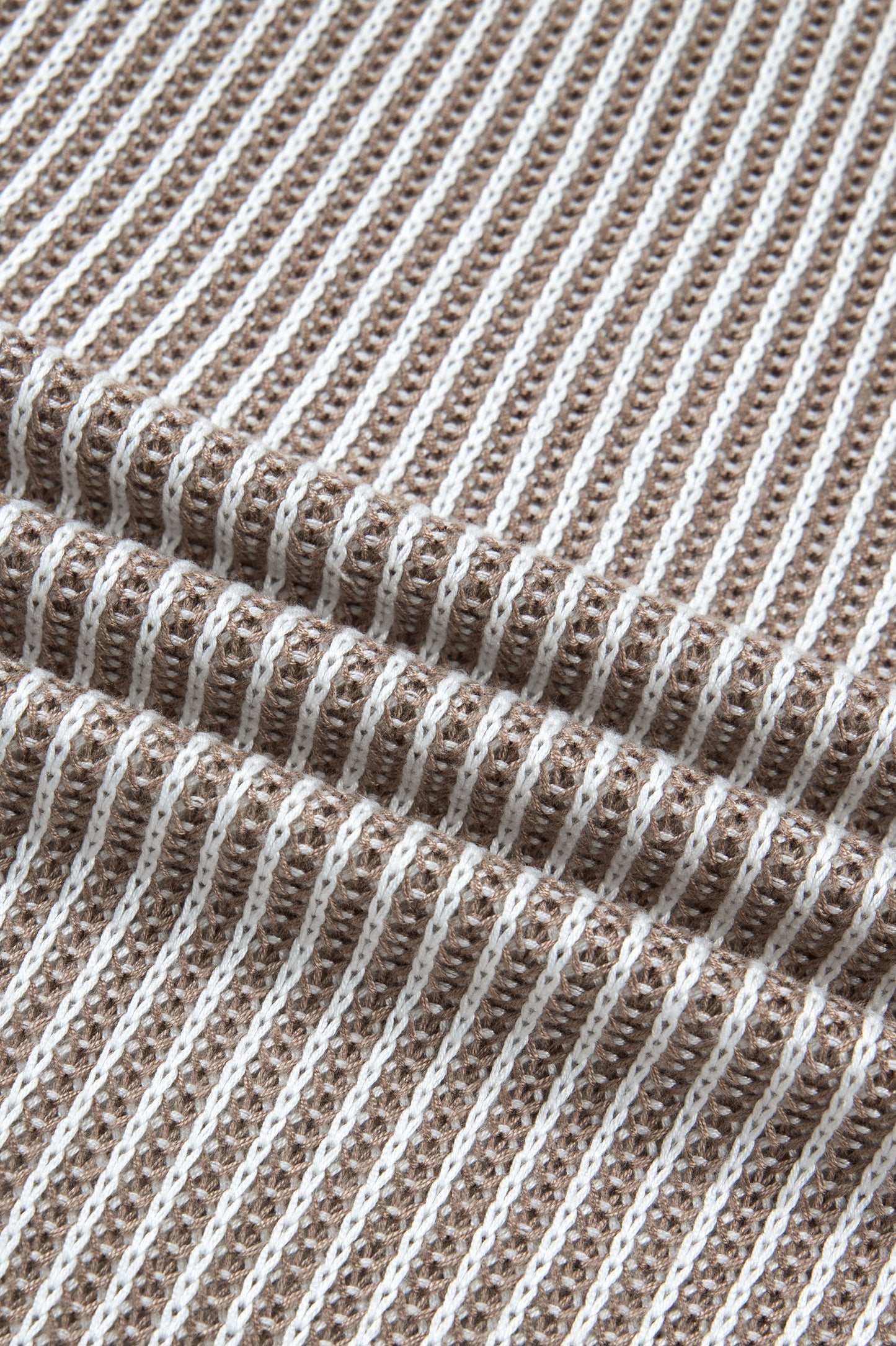 Ribbed Knit Contrast Trim Sweater Tank Top