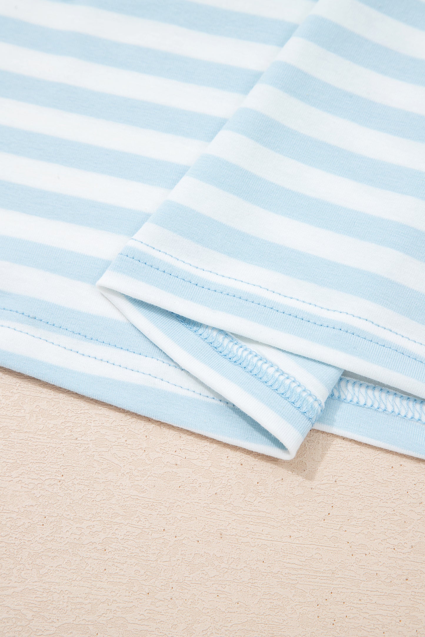 Stripe Contrast Trim Tee & Drawstring Shorts Set