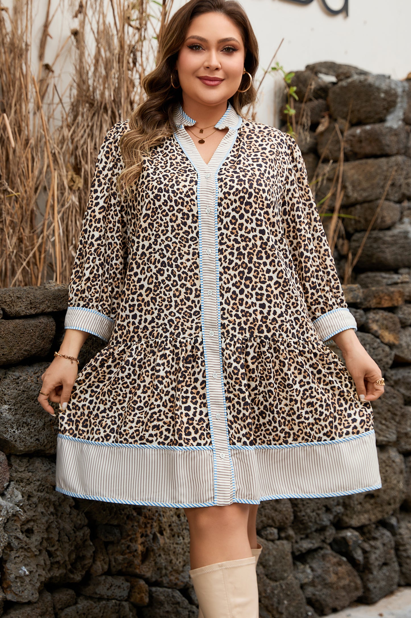 Plus Size Leopard Stripe Trim V-Neck Mini Dress