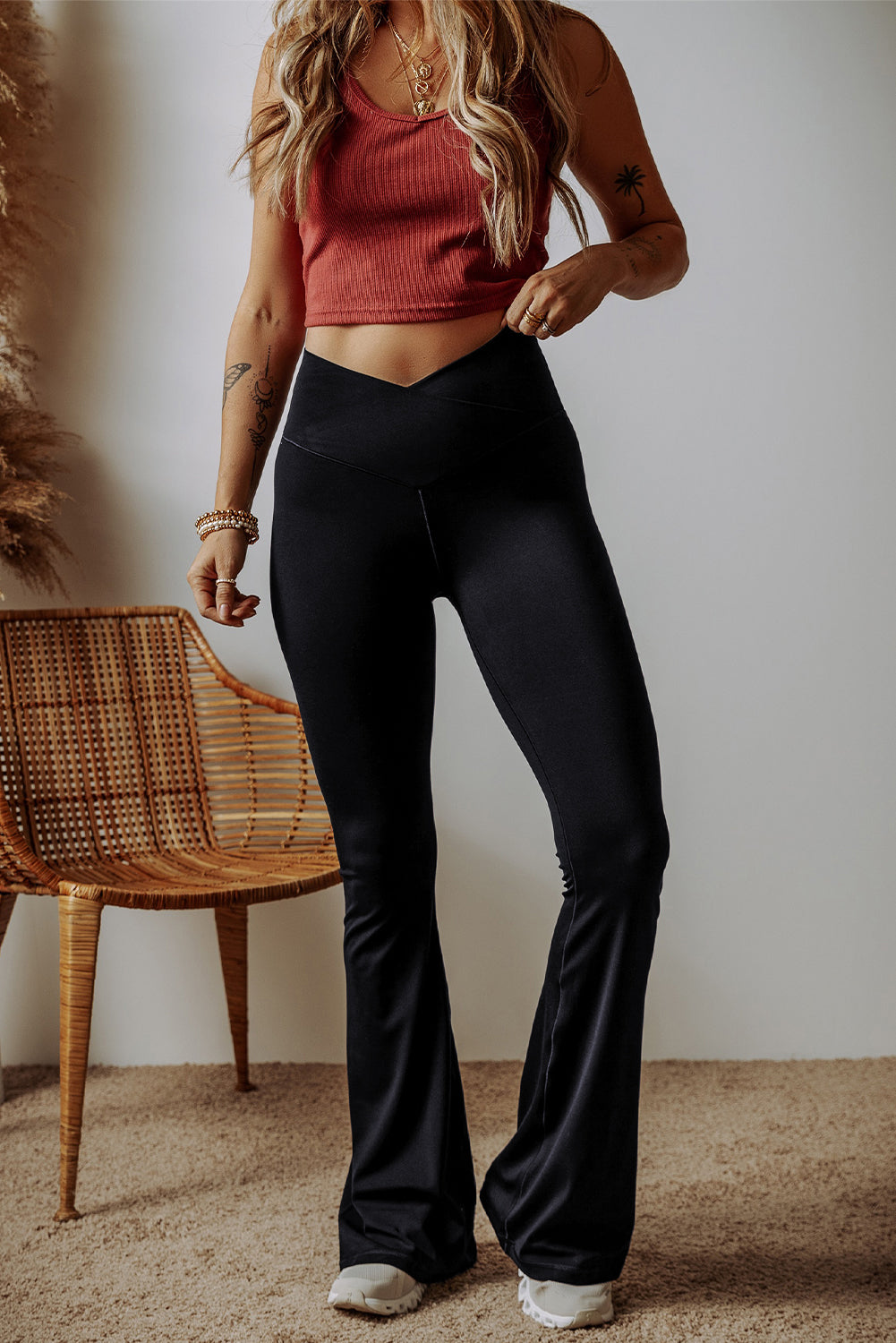 Dipped High Waist Flare Leggings