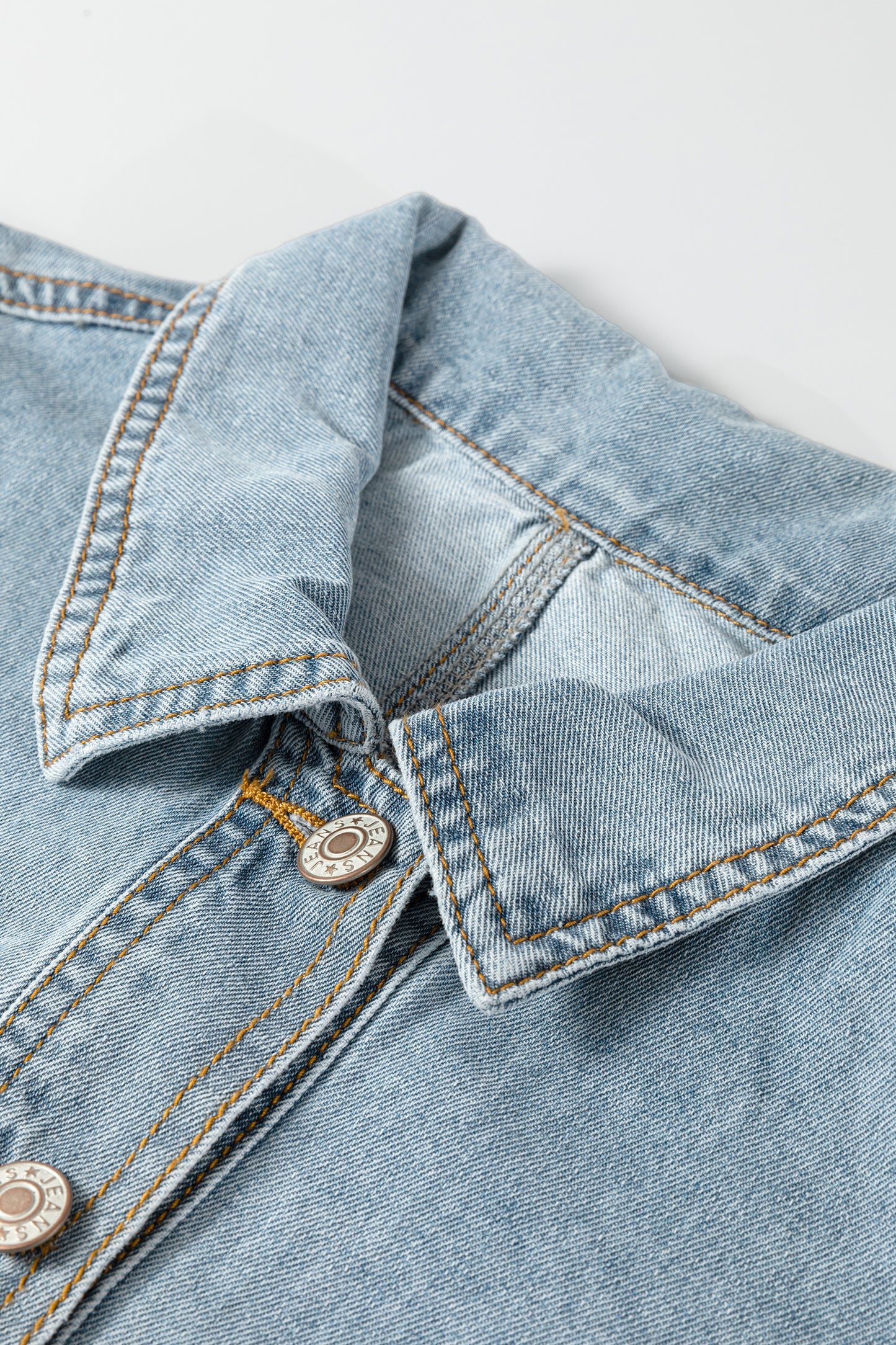 Light Wash Denim Drawstring Hem Buttoned Jacket