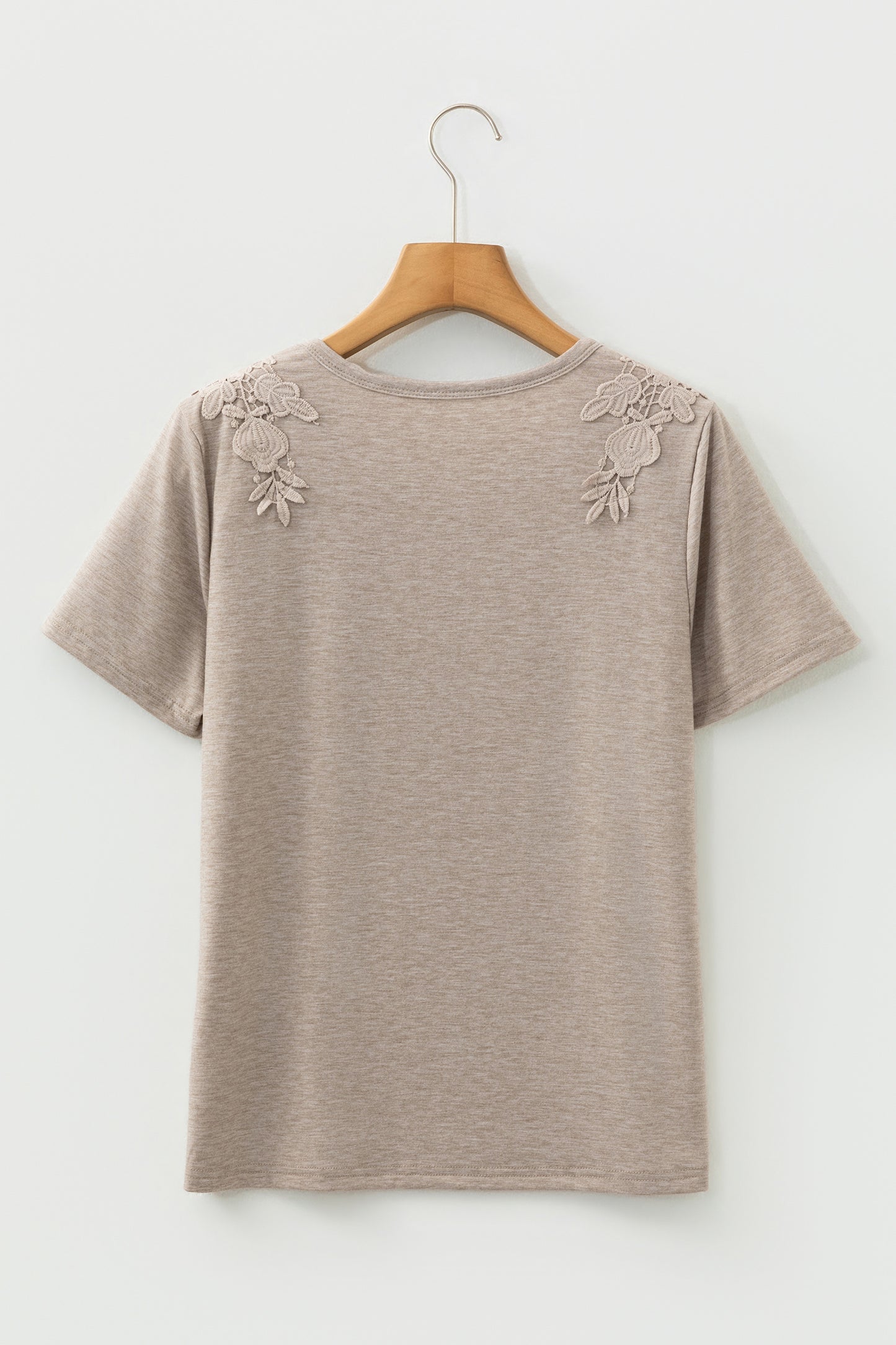 Solid Lace Embroidered Patch Short Sleeve Tee