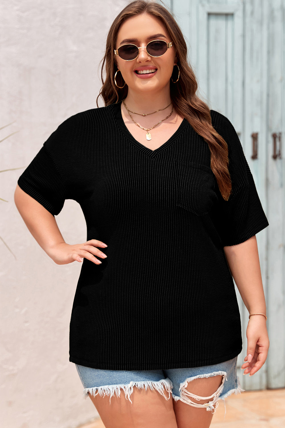 Plus Size Solid Corded Knit V-Neck T-Shirt