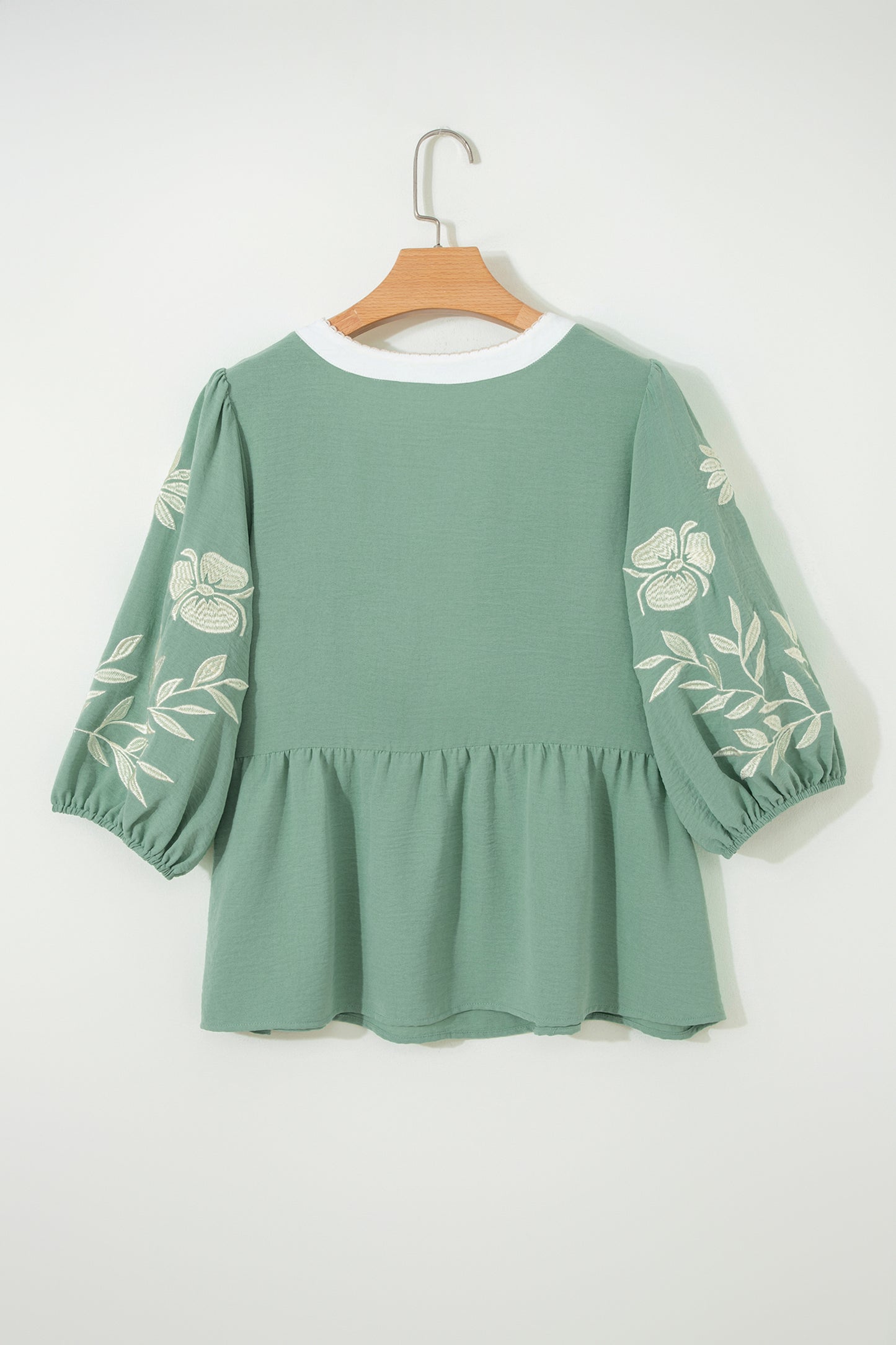 Floral Embroidered Colorblock Puff Sleeve Babydoll Blouse