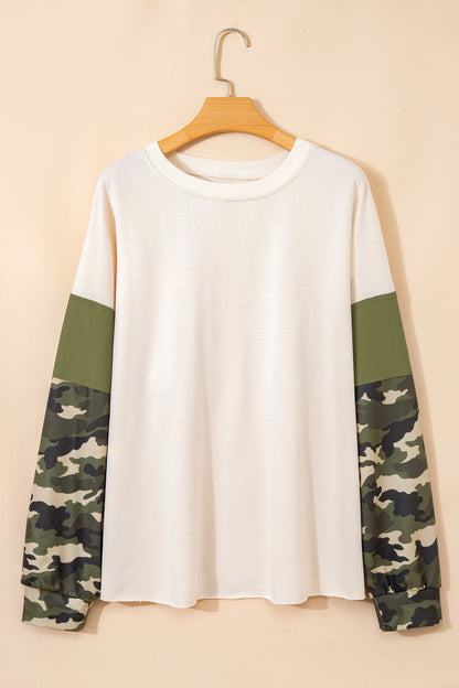 Plus Size Camo Patchwork Raw Hem Sweatshirt