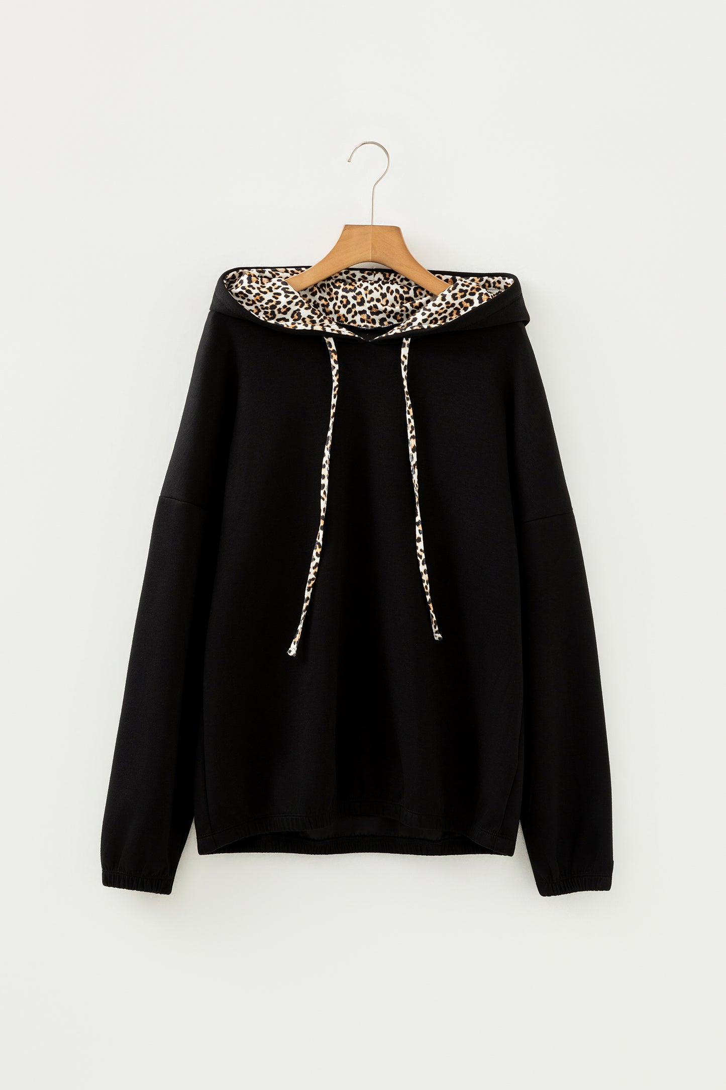 Leopard Contrast Drawstring Hood Drop Shoulder Top