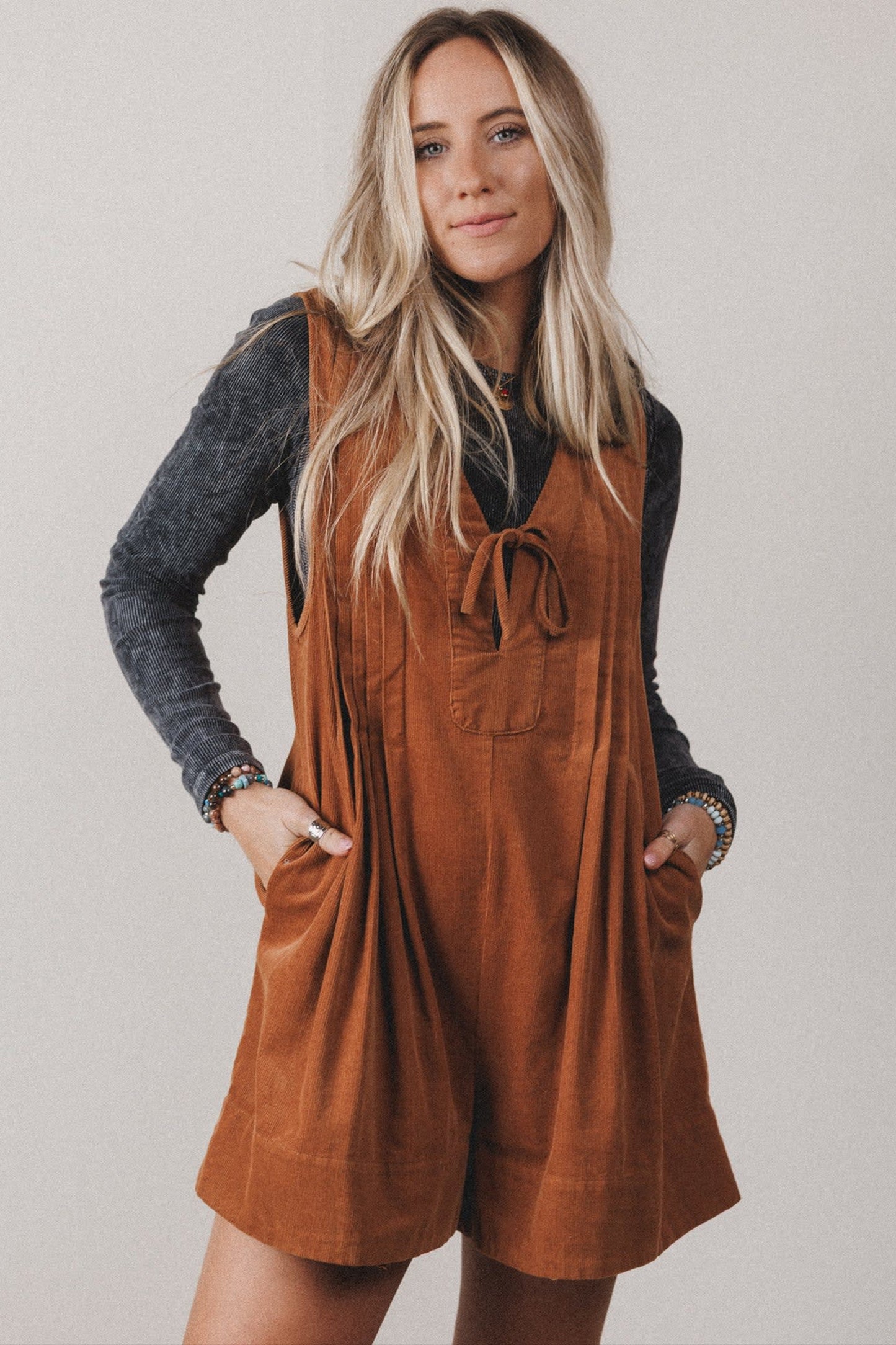 Solid Tie V-Neck Sleeveless Corduroy Romper