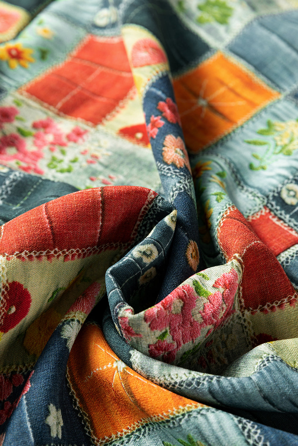 Floral Half Placket Collared V-Neck Blouse