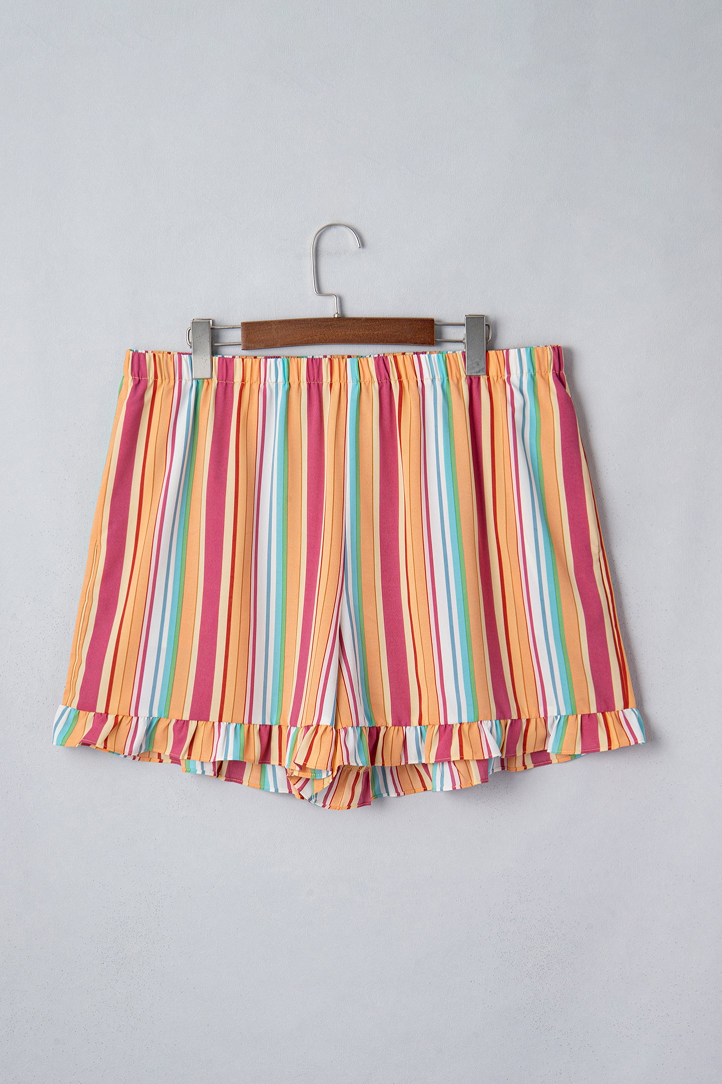 Plus Size Stripe Elastic Waist Ruffle Hem Shorts